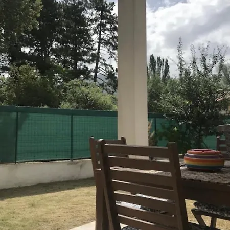 Casa de hóspedes Maison A Partager Avec L'hote Digne-les-Bains
